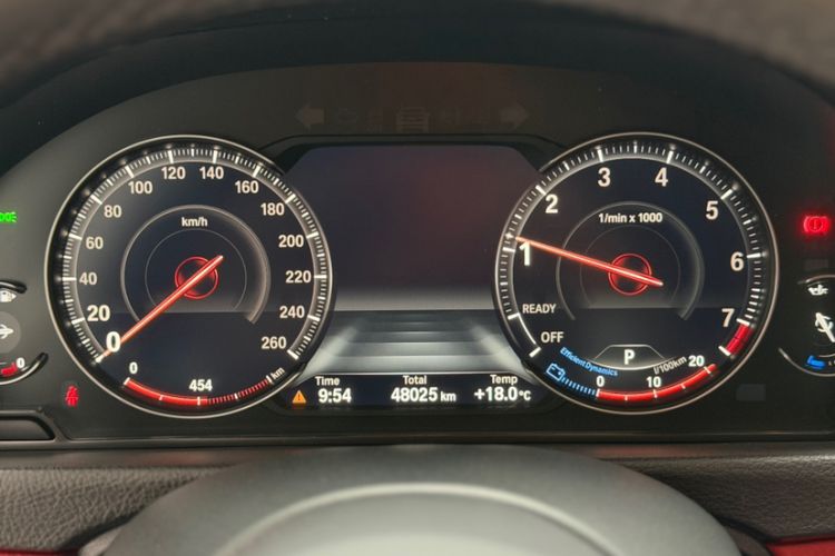 Used BMW 4 Series 2020 430i Gran Coupe M Sport Night Edition Odometer Close Up