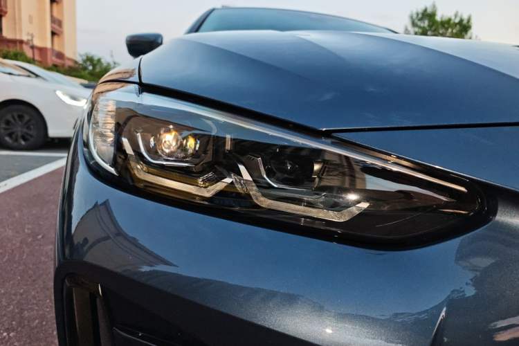 Used BMW 4 Series 2020 425i Gran Coupe M Sport Package Right Front Headlight