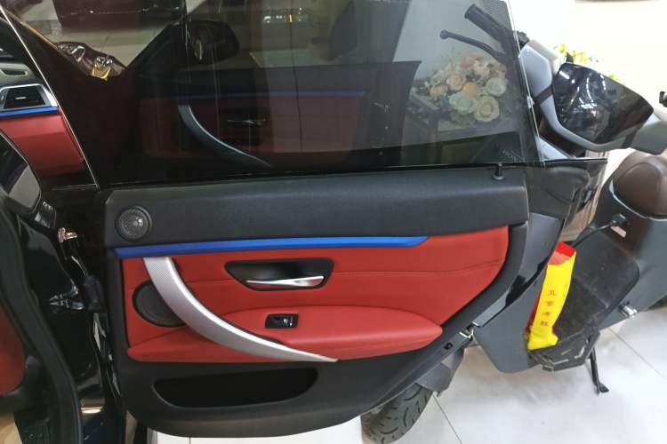 Used BMW 4 Series 2020 425i Gran Coupe M Sport Night Edition Right Rear Door Interior
