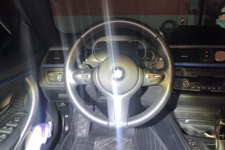 Used BMW 4 Series 2020 425i Gran Coupe M Sport Package Steering Wheel