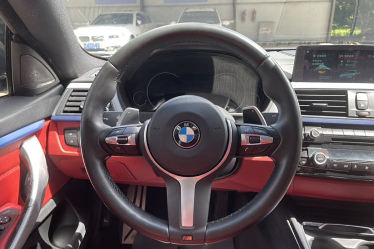 Used BMW 4 Series 2020 425i Gran Coupe M Sport Night Edition Interior 2