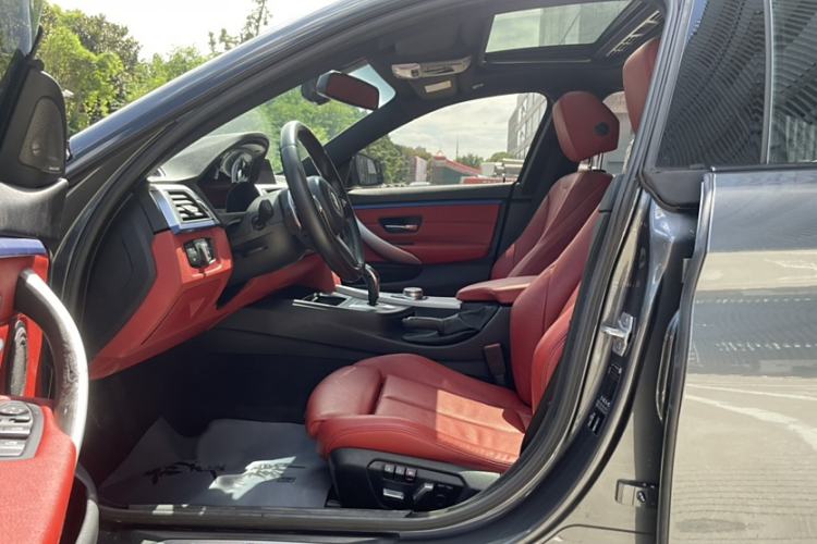Used BMW 4 Series 2020 425i Gran Coupe M Sport Night Edition Interior 3