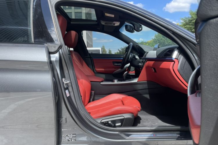 Used BMW 4 Series 2020 425i Gran Coupe M Sport Night Edition Interior 5