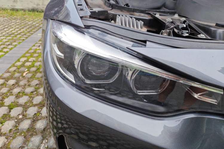 Used BMW 4 Series 2020 425i Gran Coupe M Sport Night Edition Right Front Headlight