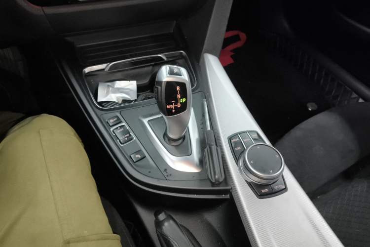 Used BMW 4 Series 2020 425i Gran Coupe M Sport Package Gear Lever
