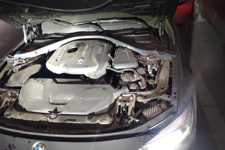 Used BMW 4 Series 2020 425i Gran Coupe M Sport Package Engine Bay Left