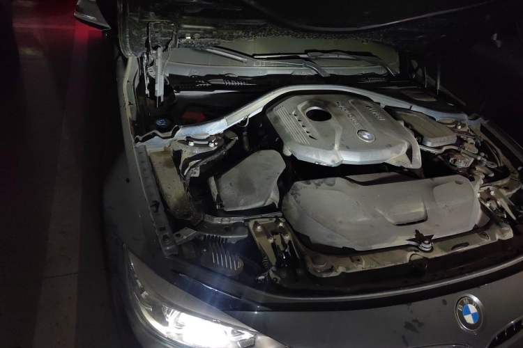 Used BMW 4 Series 2020 425i Gran Coupe M Sport Package Engine Bay Right