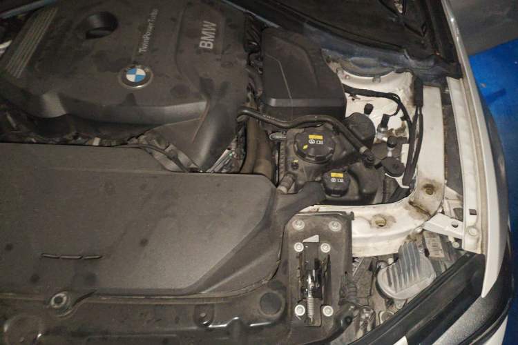 Used BMW 4 Series 2020 425i Gran Coupe M Sport Package Engine Bay Left