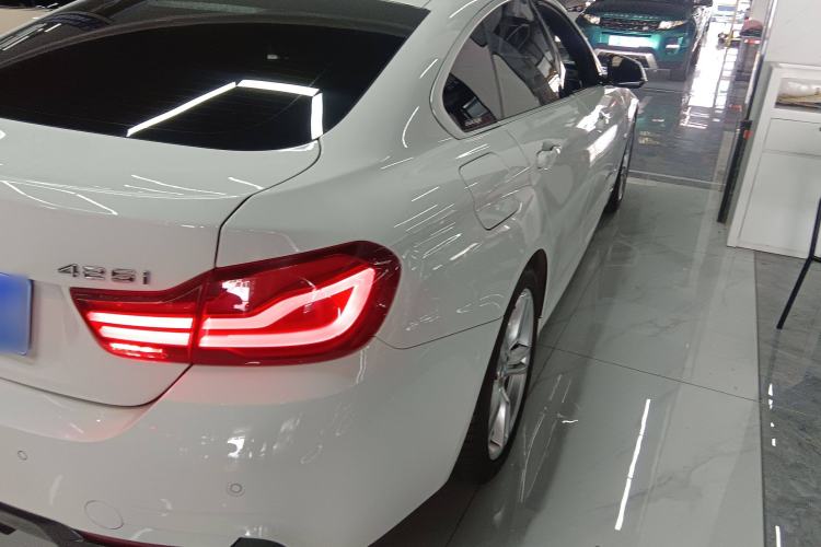 Used BMW 4 Series 2020 425i Gran Coupe M Sport Package Exterior 4