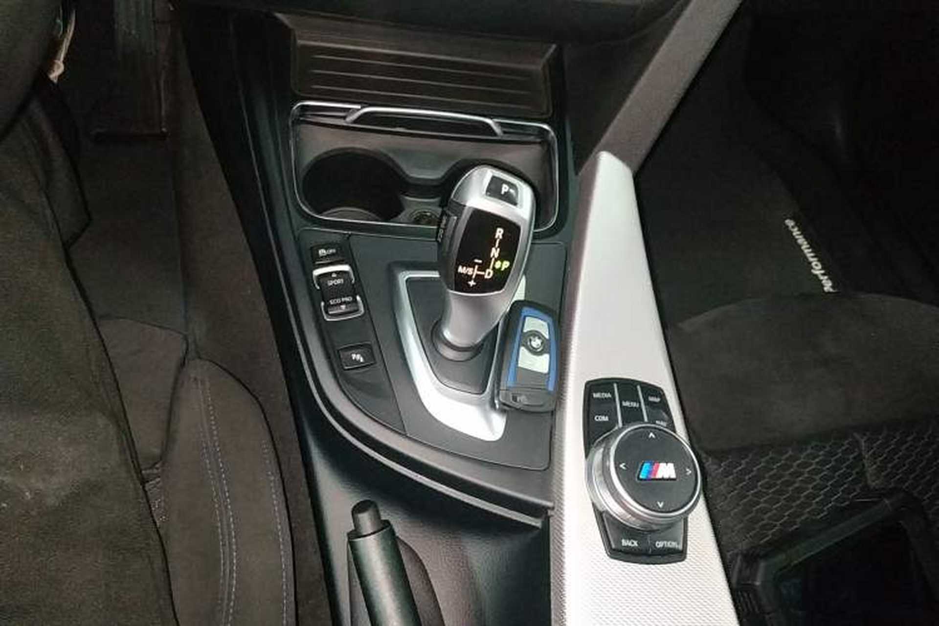 Used BMW 4 Series 2020 425i Gran Coupe M Sport Package Gear Lever