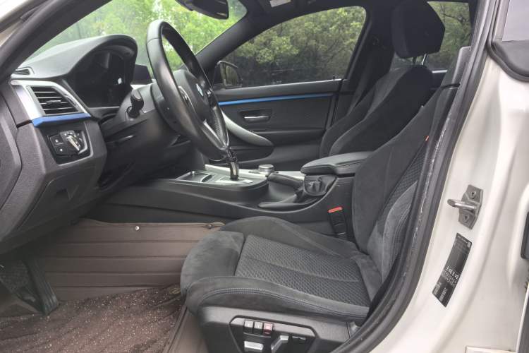 Used BMW 4 Series 2020 425i Gran Coupe M Sport Package Interior 1