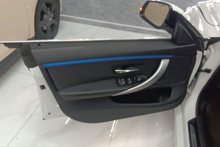 Used BMW 4 Series 2020 425i Gran Coupe M Sport Package Interior 7