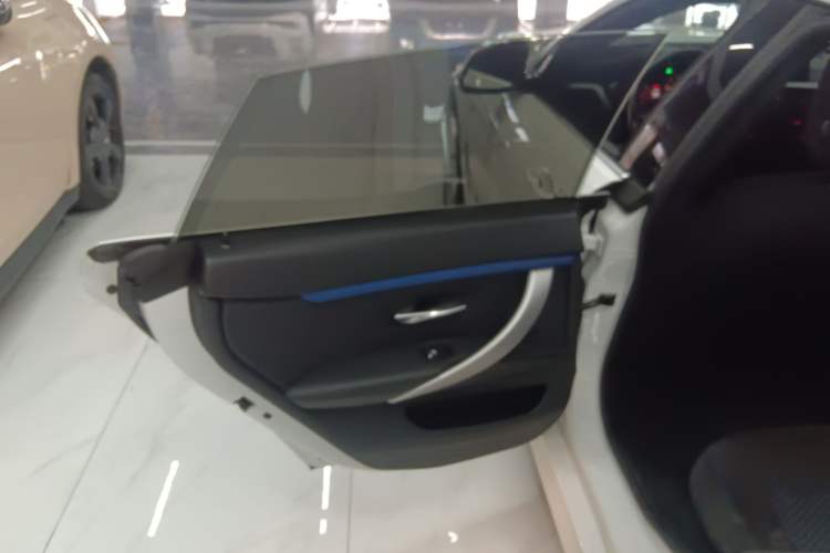Used BMW 4 Series 2020 425i Gran Coupe M Sport Package Interior 8