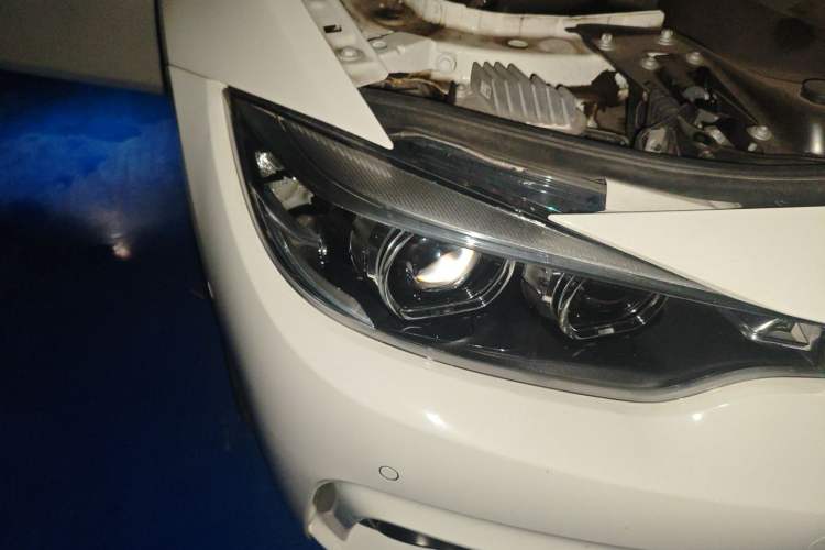 Used BMW 4 Series 2020 425i Gran Coupe M Sport Package Right Front Headlight
