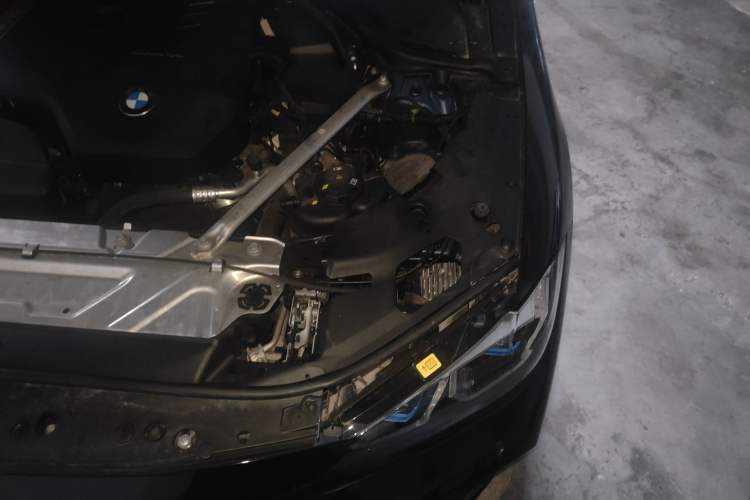 Used BMW 4 Series 2021 425i M Sport Night Edition Engine Bay Left