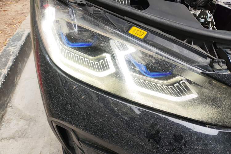 Used BMW 4 Series 2021 Restyled 425i M Sport Night Edition Right Front Headlight