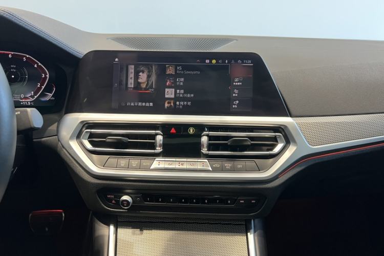 Used BMW 4 Series 2021 425i M Sport Night Edition Audio And AC Panel