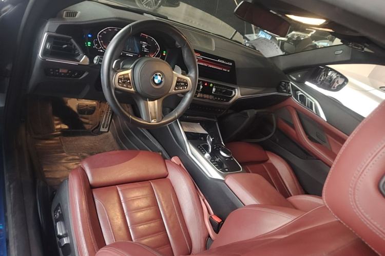Used BMW 4 Series 2021 430i M Sport Night Edition Center Console