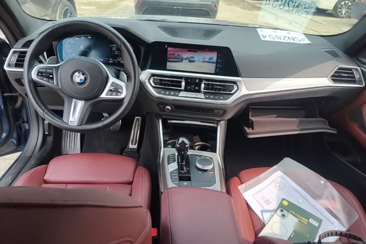 Used BMW 4 Series 2021 Facelifted 430i M Sport Night Edition Center Console