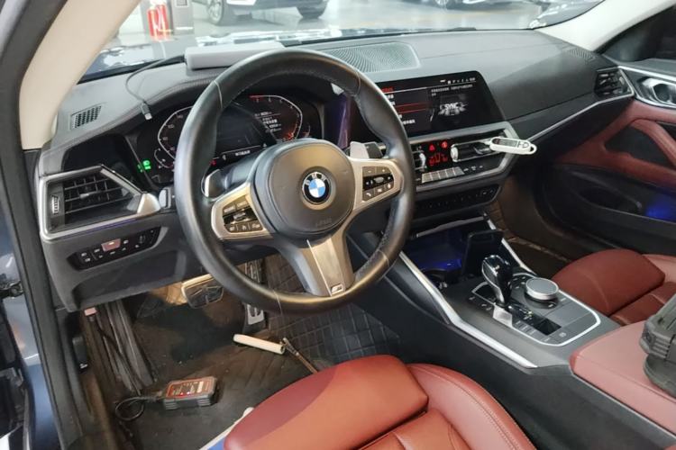 Used BMW 4 Series 2021 Restyled 425i M Sport Package Center Console