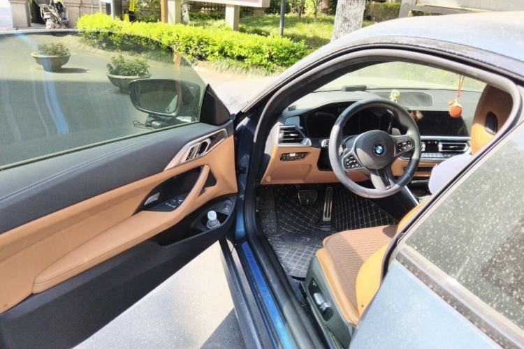 Used BMW 4 Series 2021 425i M Sport Night Edition Driver Seat