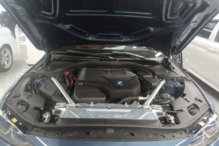 Used BMW 4 Series 2021 425i M Sport Night Edition Engine Bay