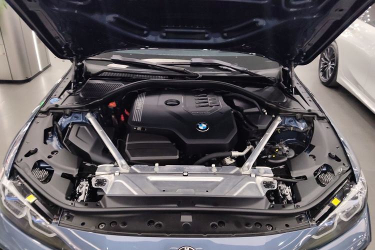 Used BMW 4 Series 2021 425i M Sport Night Edition Engine Bay