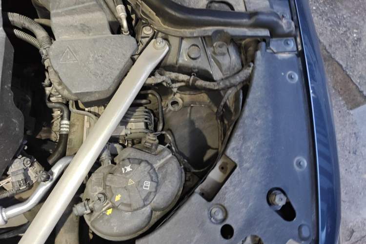 Used BMW 4 Series 2021 425i M Sport Night Edition Engine Bay Left