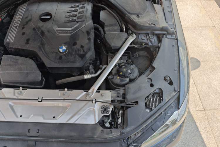 Used BMW 4 Series 2021 425i M Sport Package Engine Bay Left
