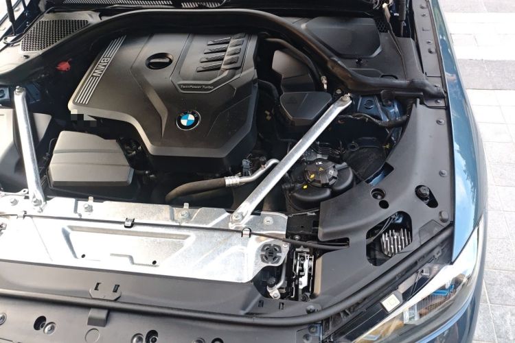 Used BMW 4 Series 2021 425i M Sport Night Edition Engine Bay Left