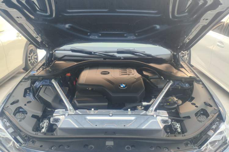 Used BMW 4 Series 2021 425i M Sport Package Engine Bay
