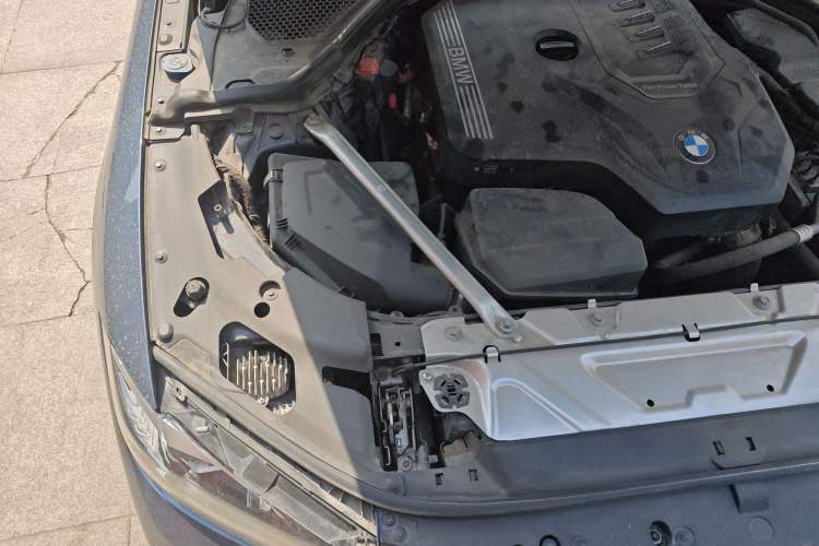 Used BMW 4 Series 2021 425i M Sport Package Engine Bay Right