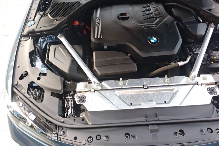 Used BMW 4 Series 2021 425i M Sport Night Edition Engine Bay Right
