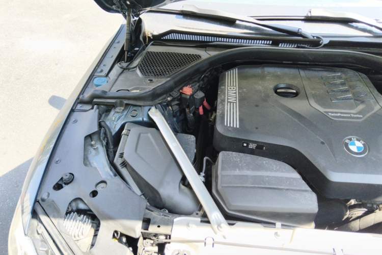 Used BMW 4 Series 2021 425i M Sport Night Edition Engine Bay Right