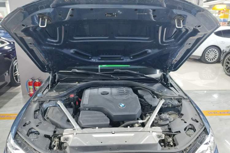 Used BMW 4 Series 2021 Restyled 425i M Sport Package Engine Bay