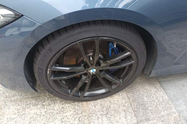 Used BMW 4 Series 2021 Restyled 425i M Sport Night Edition Exterior 3