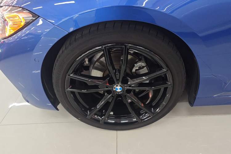Used BMW 4 Series 2021 Restyled 425i M Sport Night Edition Exterior 4