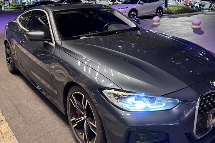 Used BMW 4 Series 2021 425i M Sport Package Exterior 4