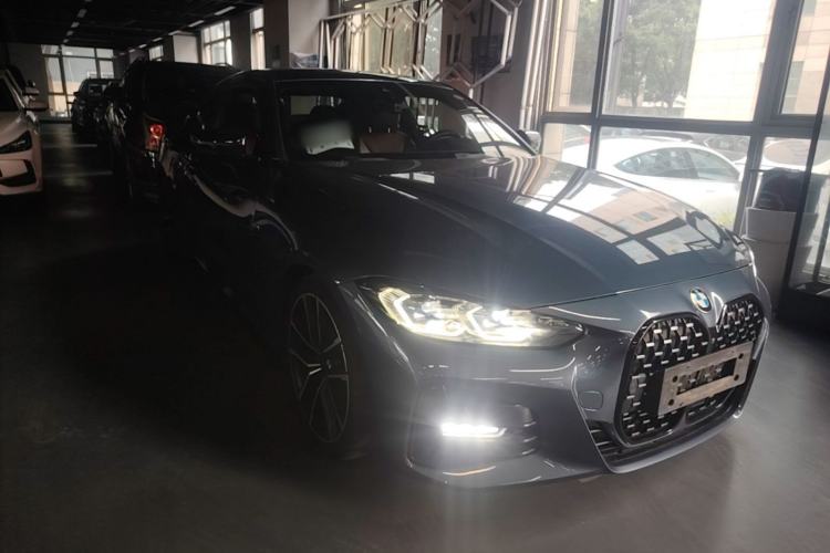 Used BMW 4 Series 2021 430i M Sport Night Edition Front Right 45 Deg