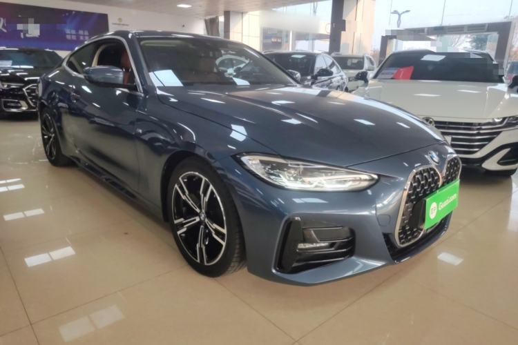 Used BMW 4 Series 2021 425i M Sport Package Front Right 45 Deg