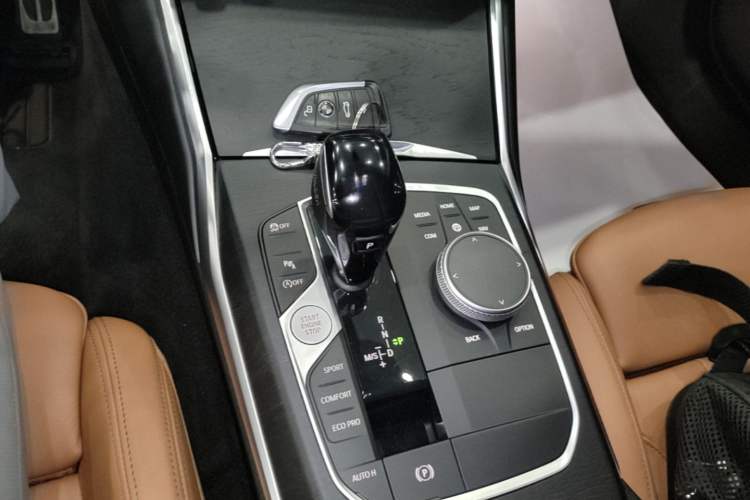 Used BMW 4 Series 2021 425i M Sport Package Gear Lever