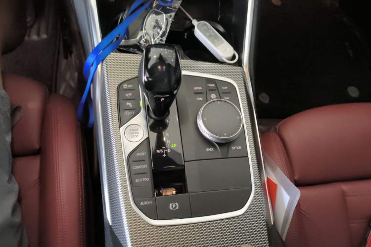 Used BMW 4 Series 2021 425i M Sport Night Edition Gear Lever