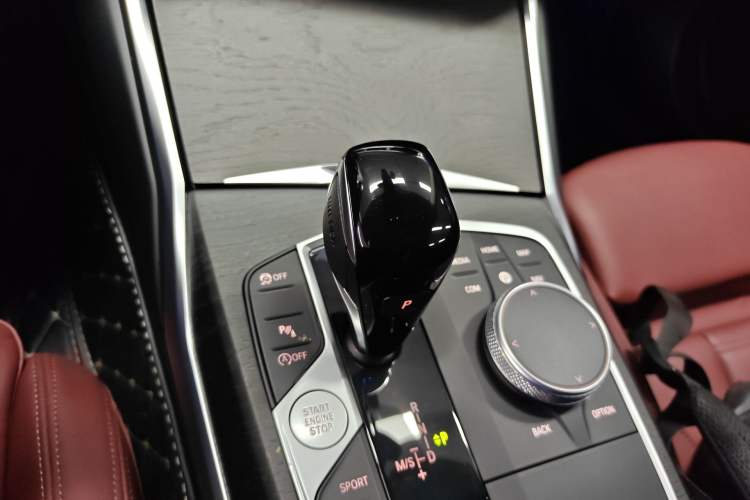 Used BMW 4 Series 2021 425i M Sport Night Edition Gear Lever