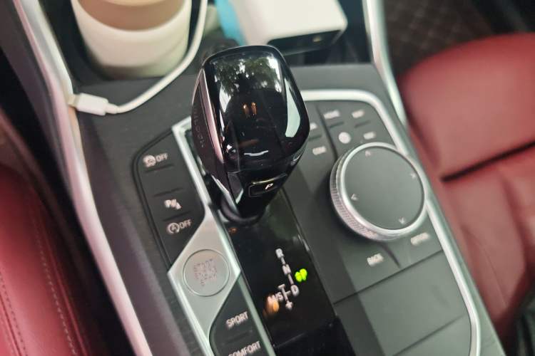 Used BMW 4 Series 2021 425i M Sport Package Gear Lever