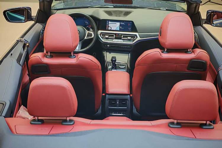 Used BMW 4 Series 2021 425i Convertible M Sport Package Headliner