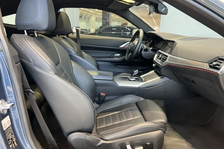 Used BMW 4 Series 2021 425i M Sport Night Edition Interior 2