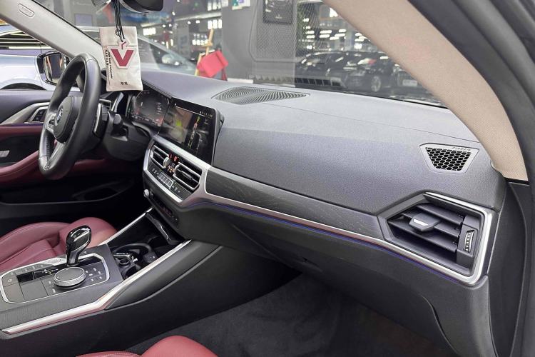 Used BMW 4 Series 2021 Restyled 425i M Sport Package Interior 6