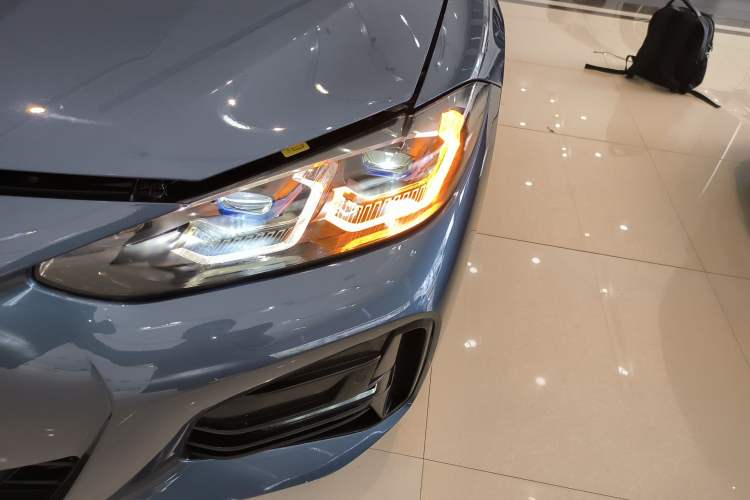 Used BMW 4 Series 2021 425i M Sport Night Edition Left Front Headlight