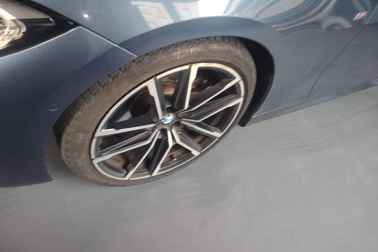 Used BMW 4 Series 2021 430i M Sport Night Edition Left Front Wheel Hub