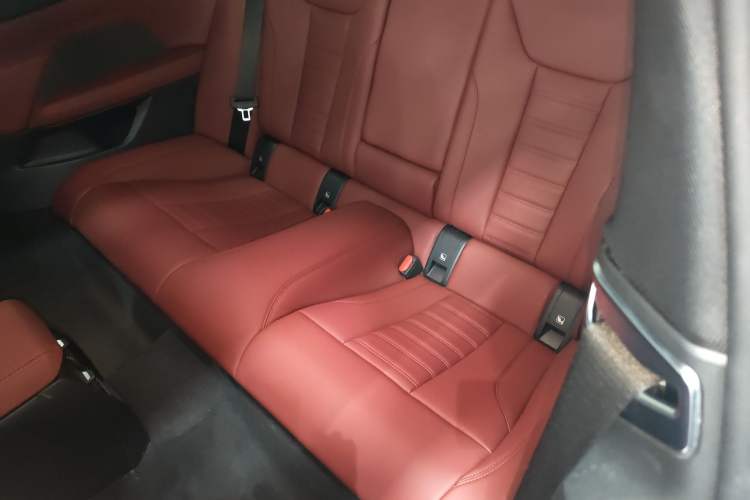 Used BMW 4 Series 2021 425i M Sport Night Edition Left Rear Seat
